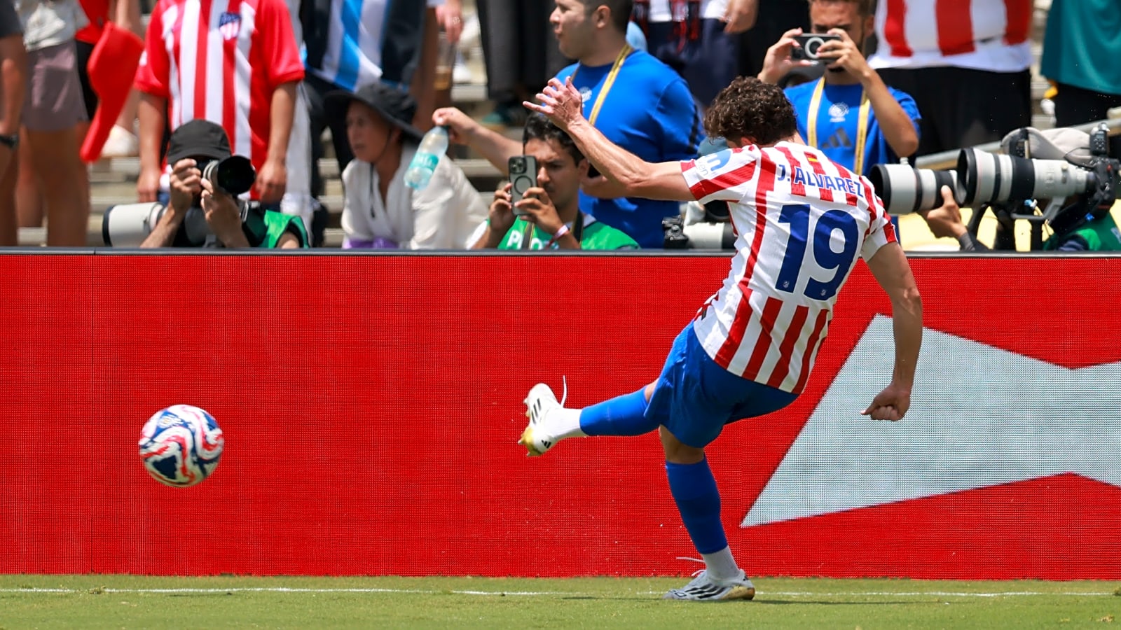 Did Julián Álvarez Misjudge His Atlético Madrid Move? Reported Doubts Versus Reality