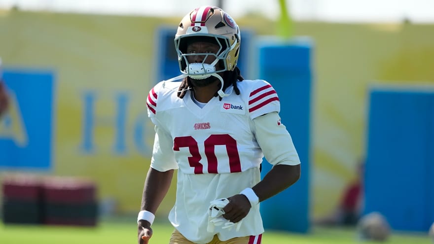 Trade: Saints Trading LB Deion Jones To 49ers For RB Zamir White