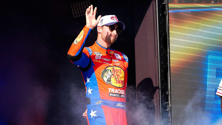 Kevin Harvick predicts winner for New Hampshire NASCAR playoff race