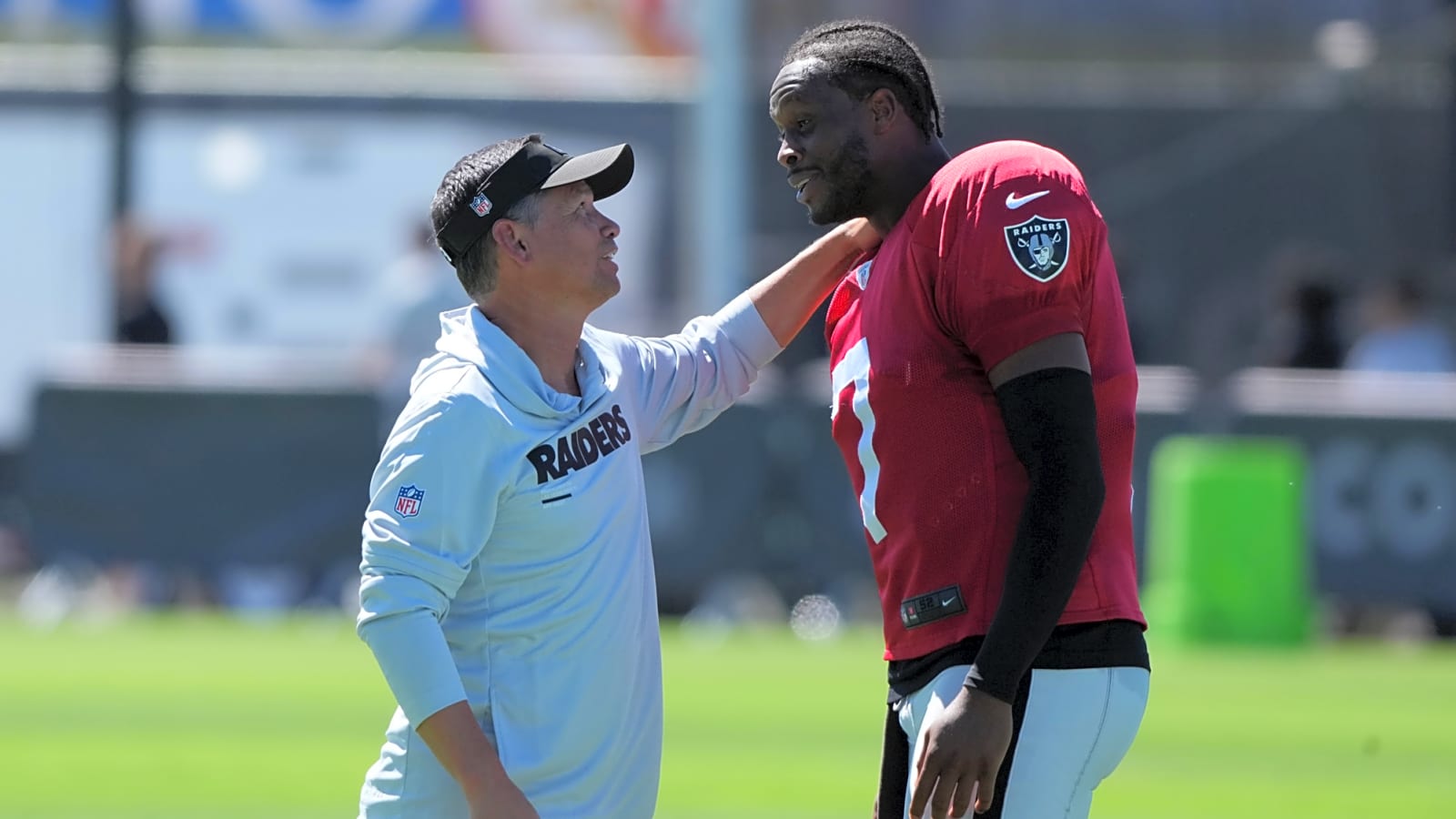 Quarterbacks shining early during Raiders training camp