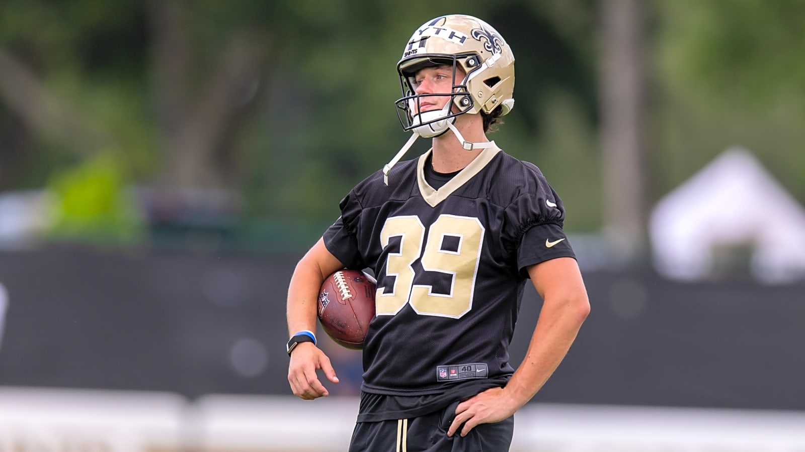 Saints to use K Charlie Smyth in Week 13