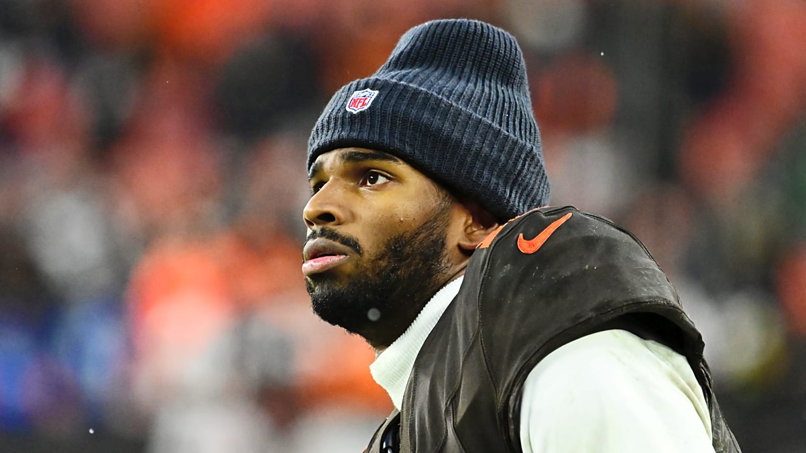 Browns turn to Sanders as full-time starter, signal future direction