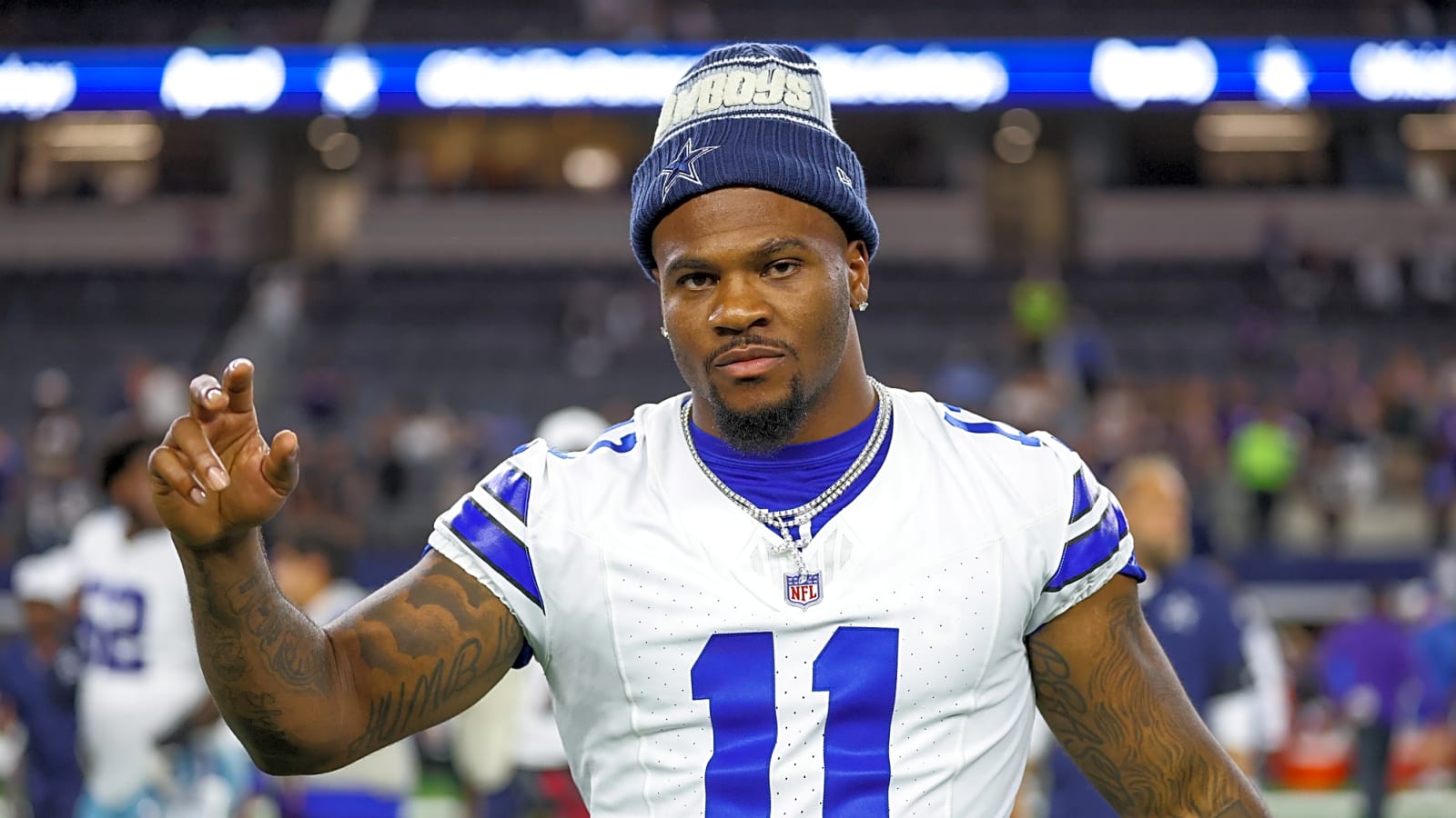 Cowboys stars sound off on Micah Parsons situation 