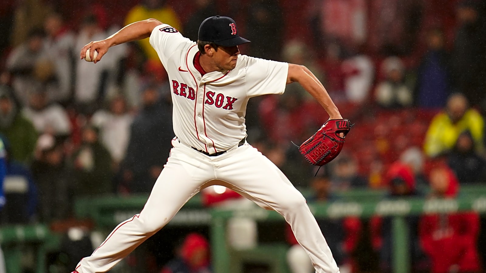 Red Sox outright Robert Stock
