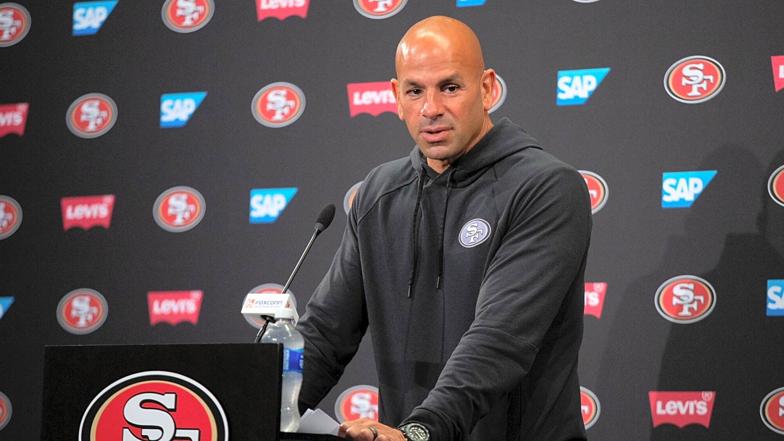 NFC Notes: Robert Saleh, Ernest Jones, 49ers, Rams, Seahawks