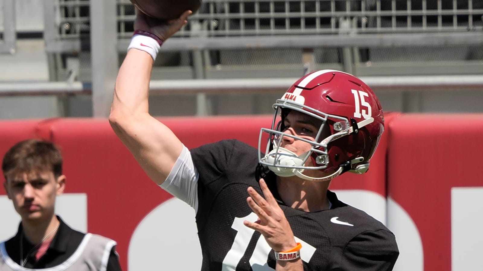Why ESPN college football analyst is pulling for Ty Simpson in quarterback battle
