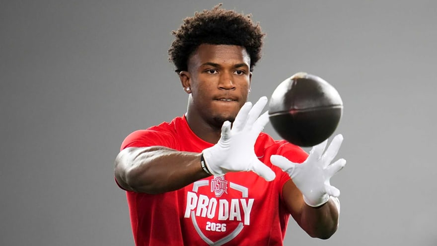 CBS Mock Draft has Miami making a Round 1 TRADE