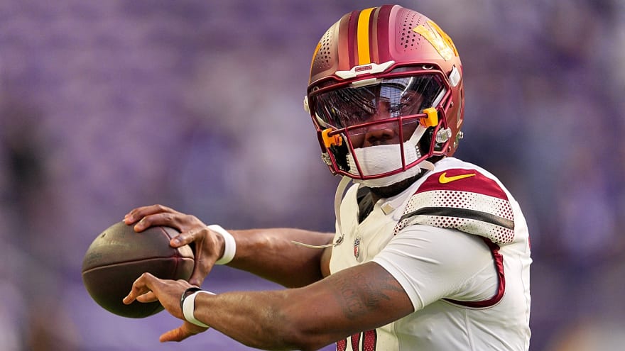 Nomadic QB Josh Johnson will be back in the NFL again in 2026
