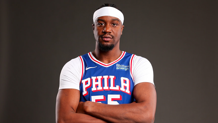 Ariel Hukporti suffers brutal injury in preseason game vs. Knicks