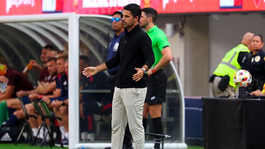 Fabrizio Romano says Arsenal have made 'calls' over transfer, Man City have another priority