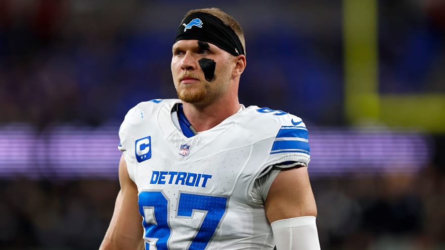 Lions' Aidan Hutchinson explains why he signed extension during the season