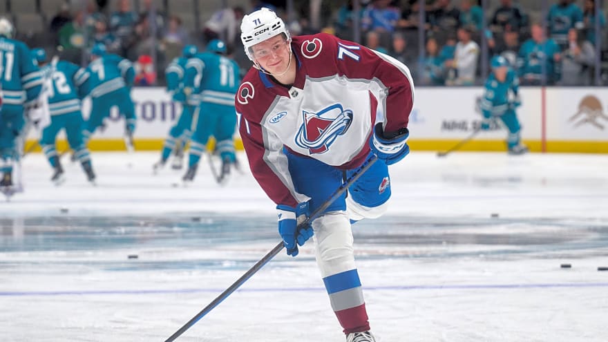 Islanders reassign former first-round pick to AHL