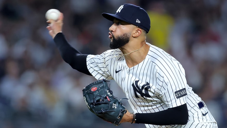 New York Mets Sign Devin Williams To 3-Year Deal