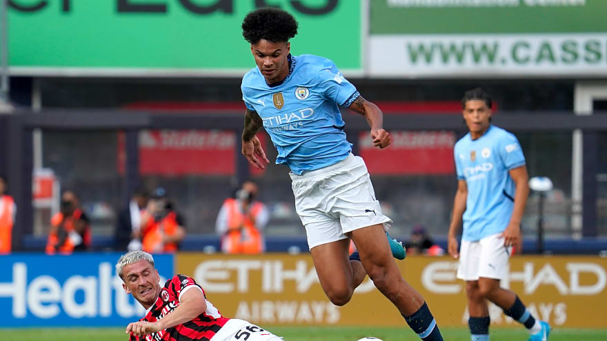 A Manchester City midfielder is expected to stay at City for next season despite reports indicating otherwise