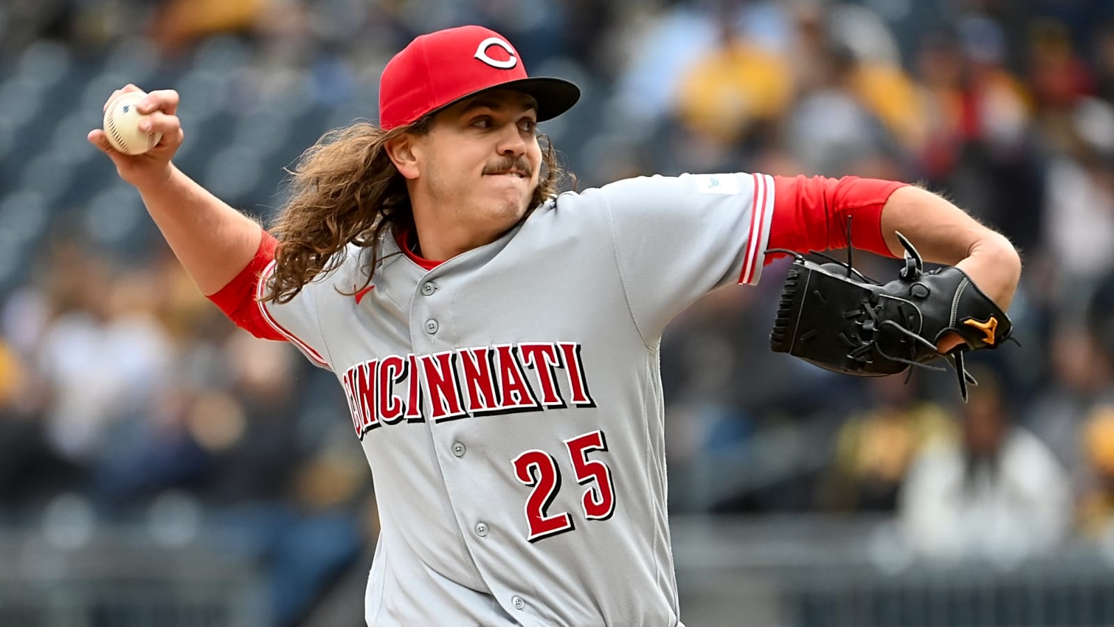 Watch: Pittsburgh Pirates match MLB record with 7 straight walks