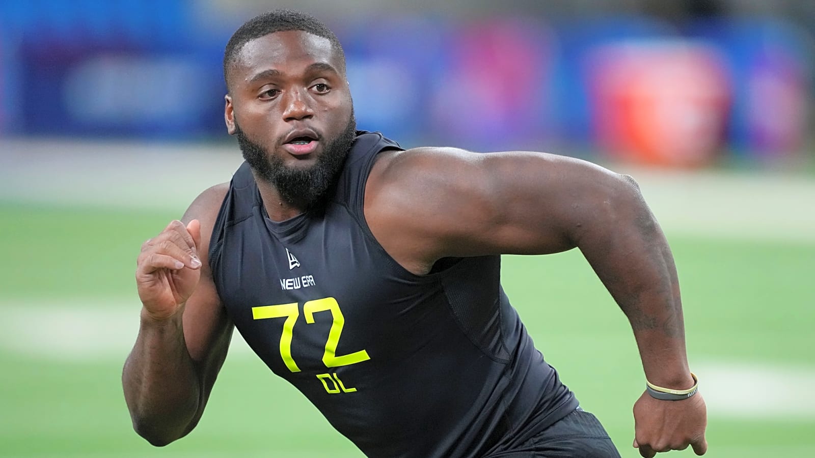Buccaneers Lose Rookie OLB for the Season