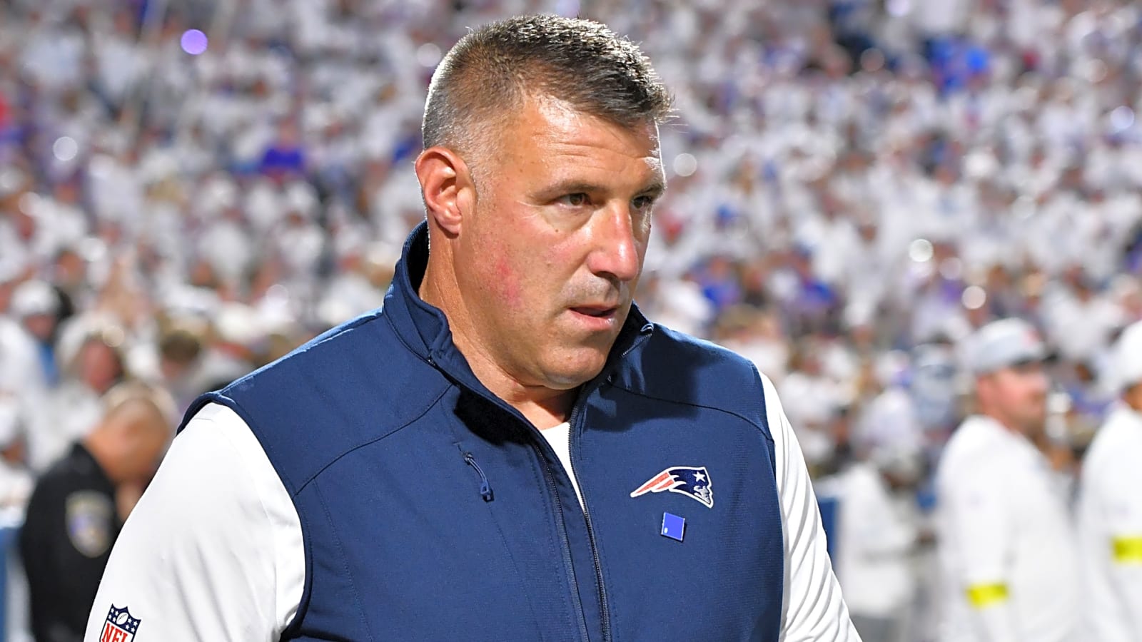 Pats' Vrabel on Dart hit: 'Sometimes the best answer is violence'