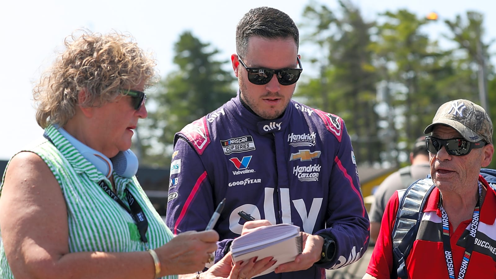 NASCAR insiders react to Alex Bowman frustrations with Richard Childress Racing, Jesse Love at Richmond
