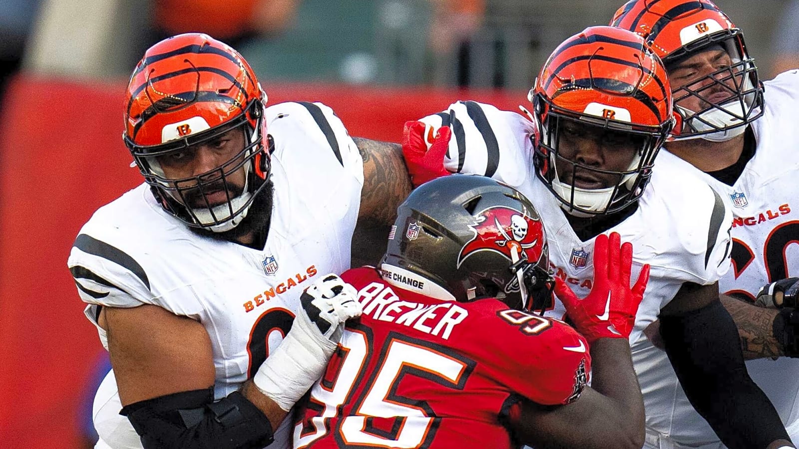 Bears Sign OL Trey Hill To Practice Squad