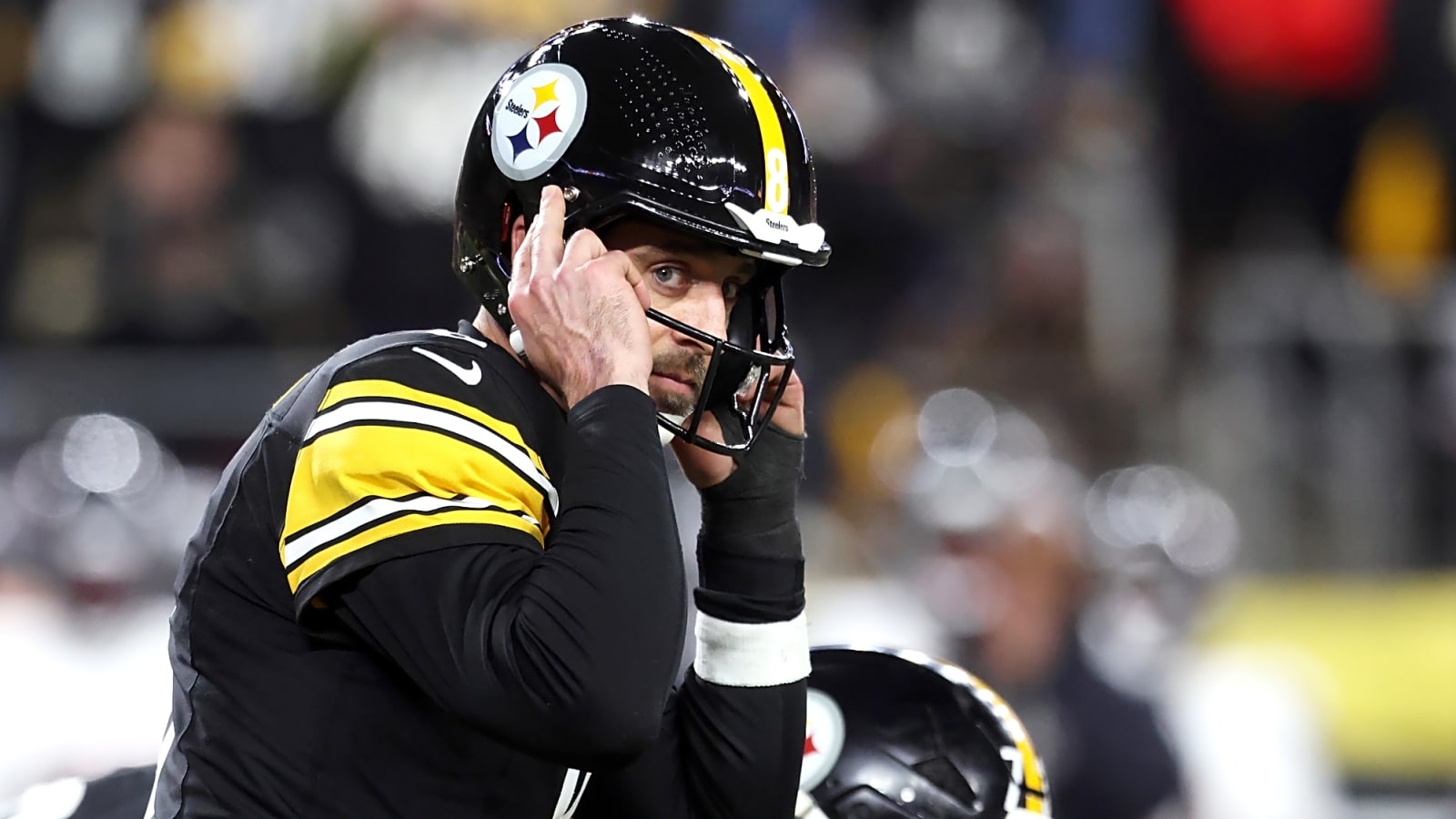 Steelers seem poised to make surprising preseason move with Rodgers