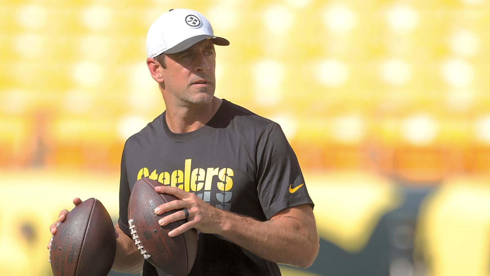 Aaron Rodgers Identifies Steelers’ Breakout Candidate Before Preseason Finale