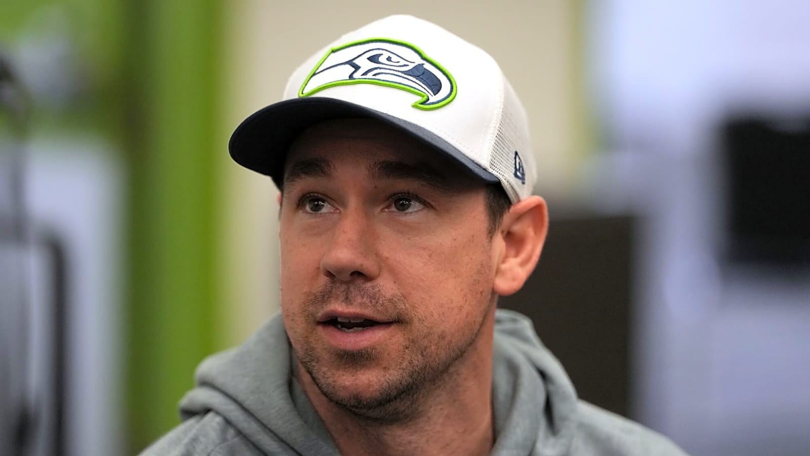 Raiders Officially Hiring Klint Kubiak As Next Head Coach