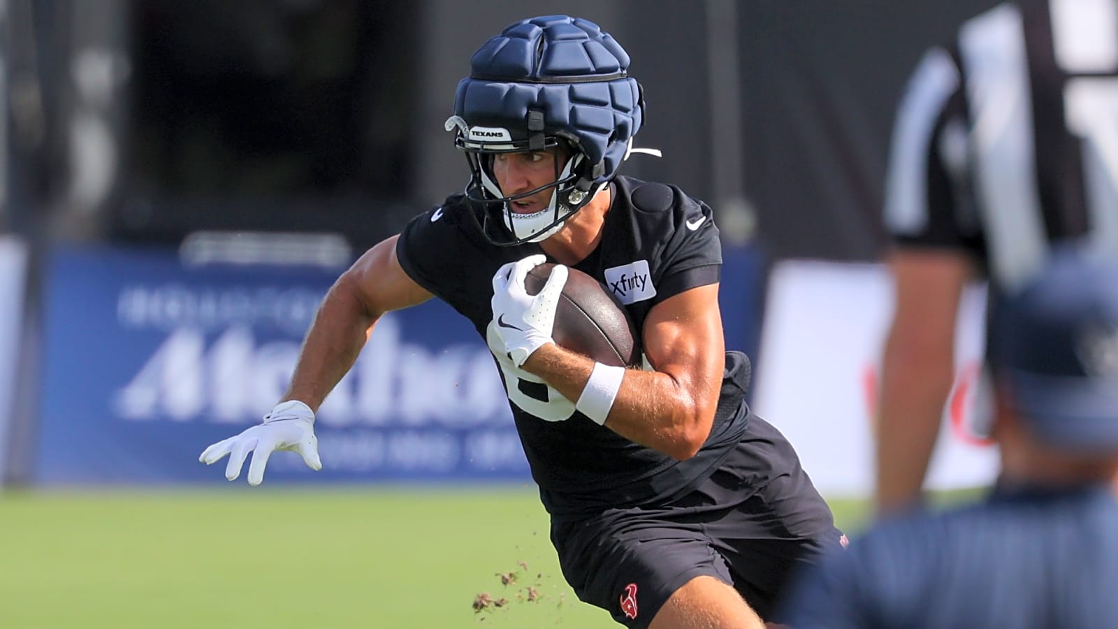 Texans Likely To Place WR Justin Watson On Injured Reserve With Calf/Achilles Injury