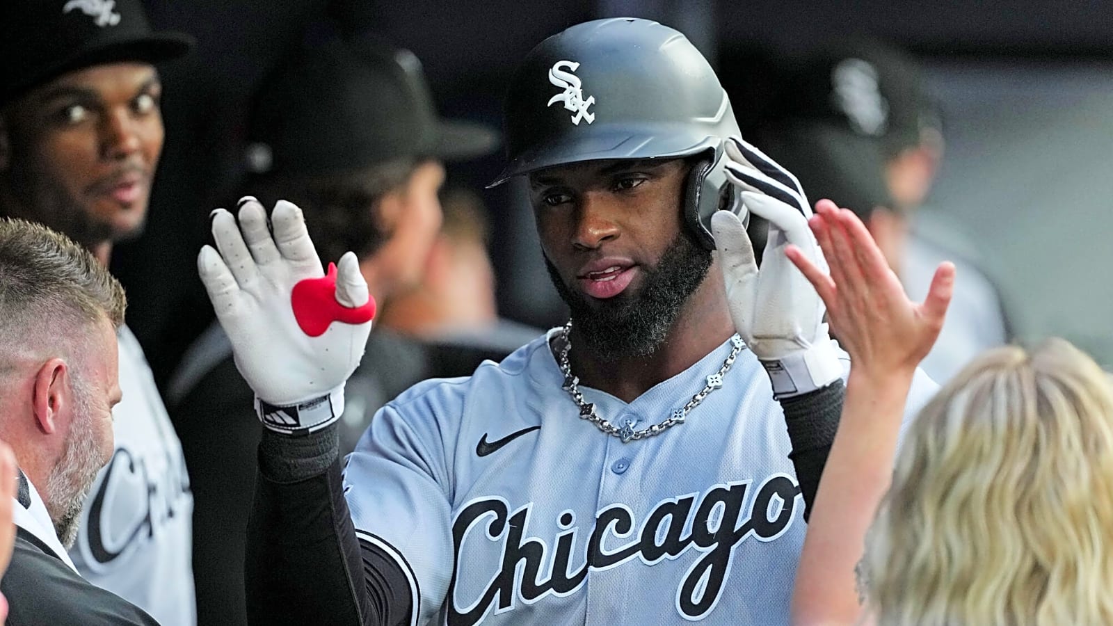 MLB Trade Deadline Predictions 2025: Who’s Buying, Who’s Selling, Who’s Moving