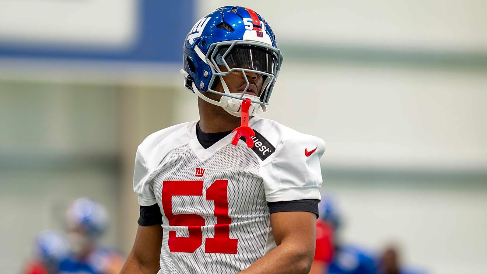 Giants Trade To Break Up D-Line Urged As Final Offseason Move
