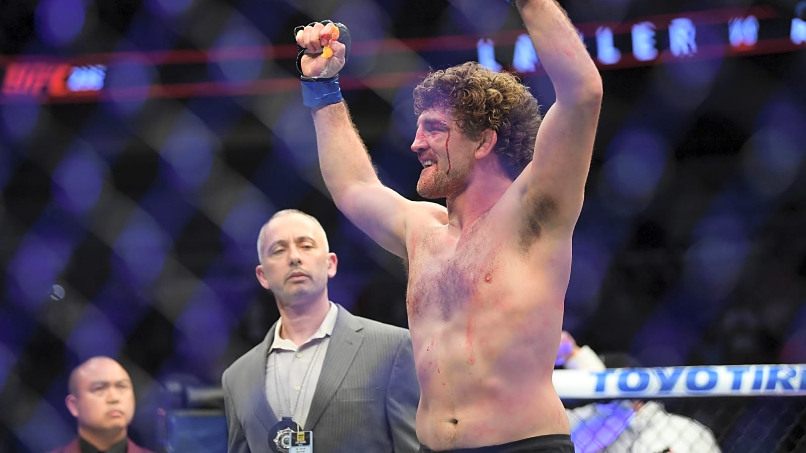 Ben Askren in hospital with severe pneumonia, staph infection
