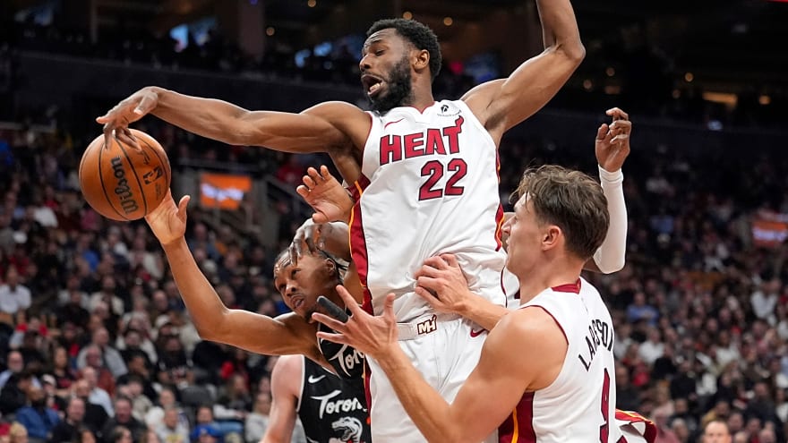 Heat reach deal to keep one key player