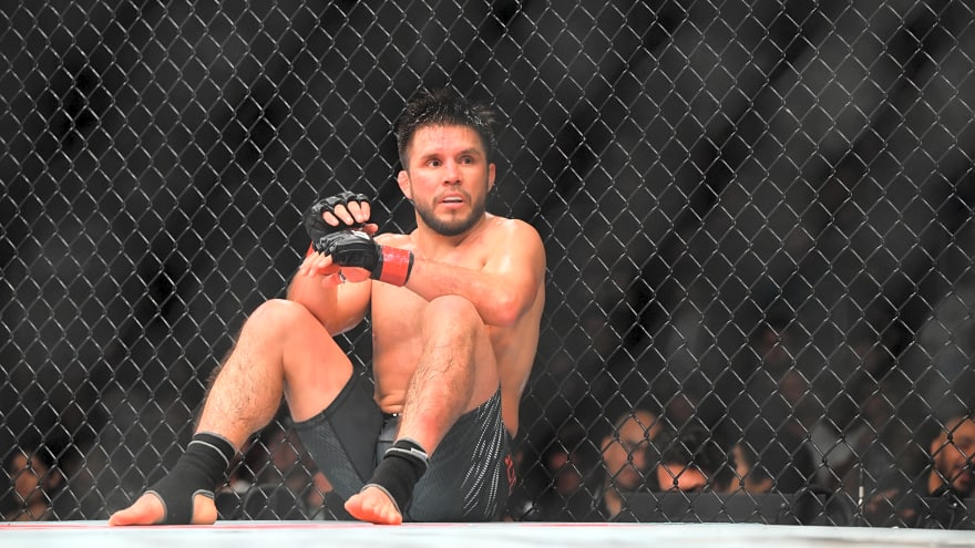 Former UFC double champion claims UFC Atlanta judge ‘should never judge again’ after main event scorecard