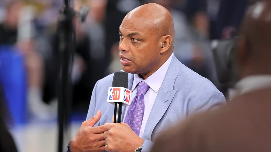 The intense rivalry of Charles Barkley & Charles Oakley