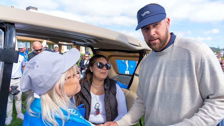 Chiefs Lock Up Travis Kelce with Record $57.7M Extension