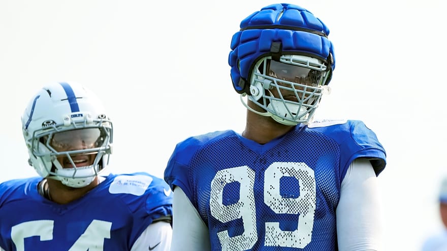What Grades Has the National Media Given the 49ers on the DeForest Buckner Trade?
