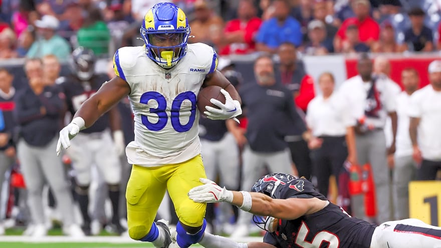 Former Eagles RB Boston Scott Retires