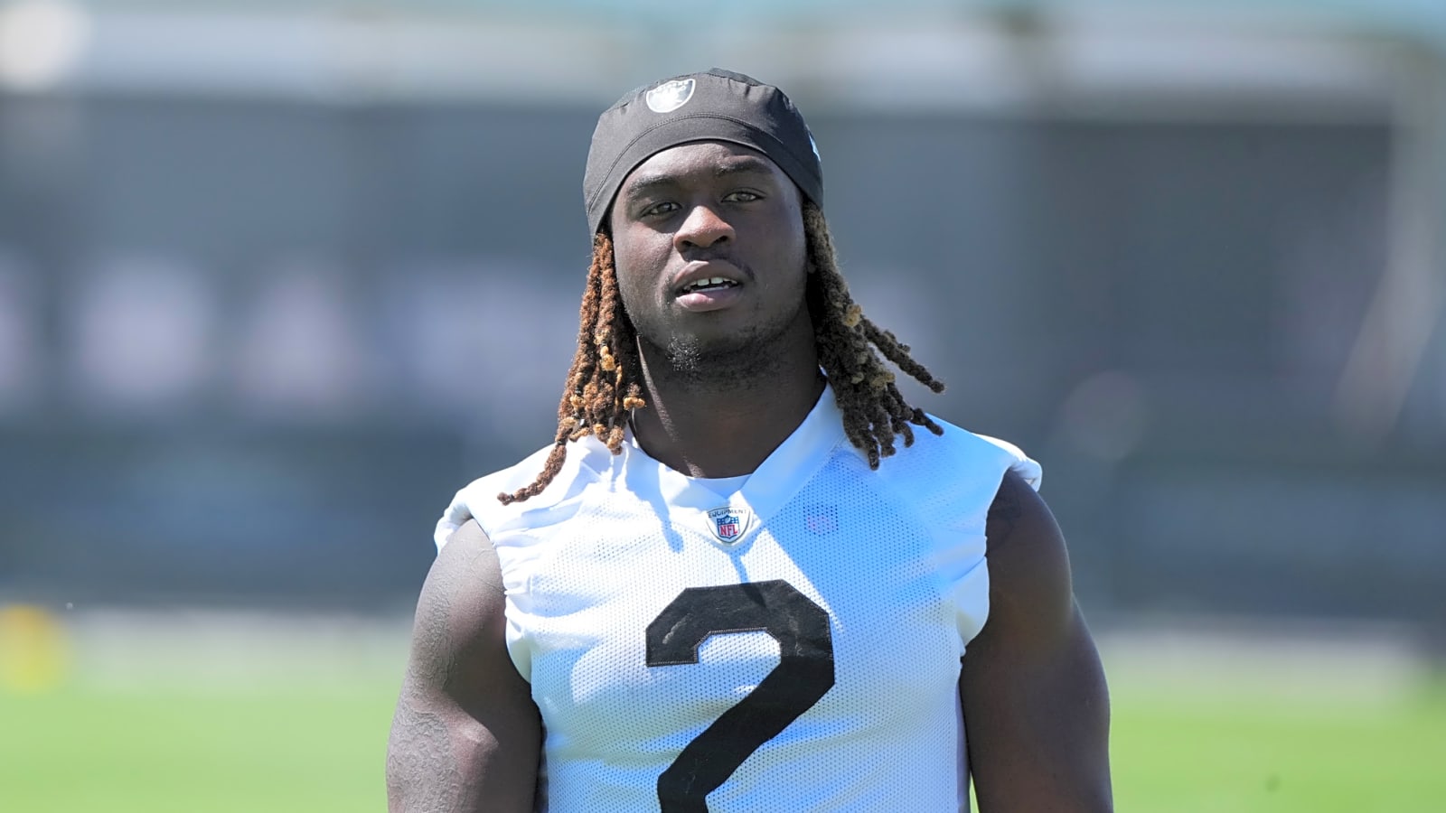 Ashton Jeanty receives praise from former All-Pro