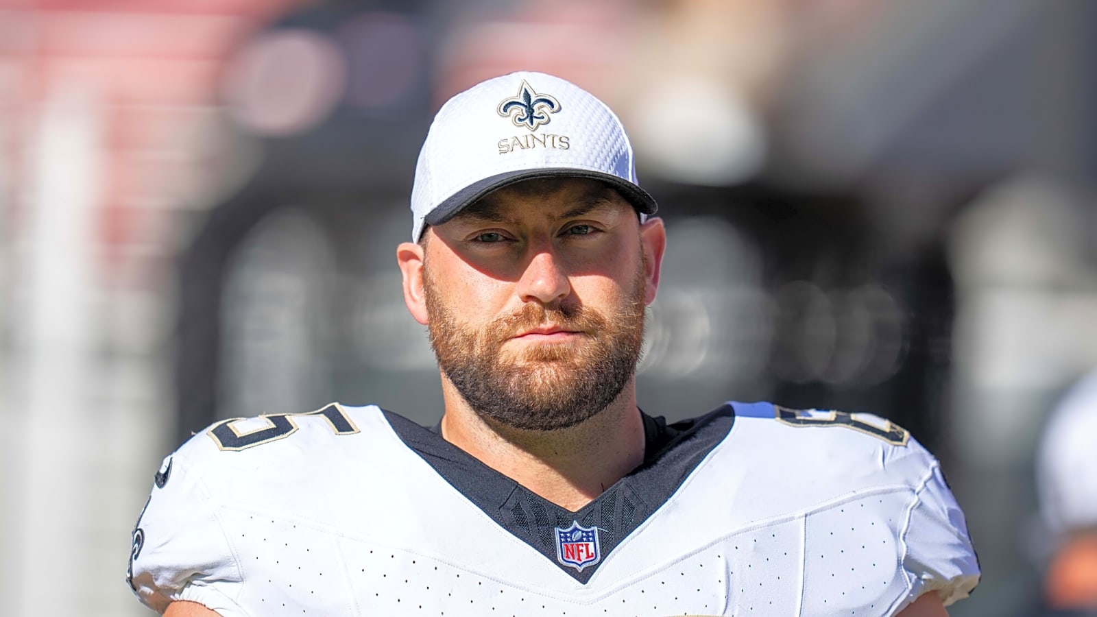 Veteran OL Jesse Davis Announces Retirement
