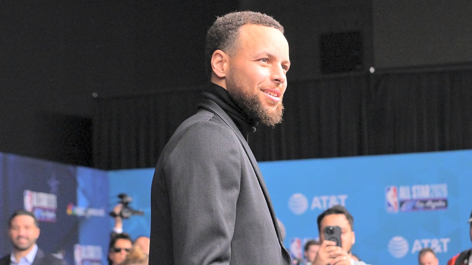 Warriors: Curry, Kerr, Draymond, Porzingis