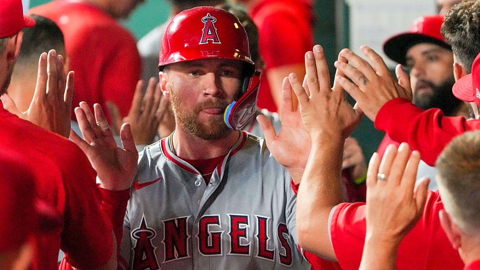 Royals Sign Brandon Drury