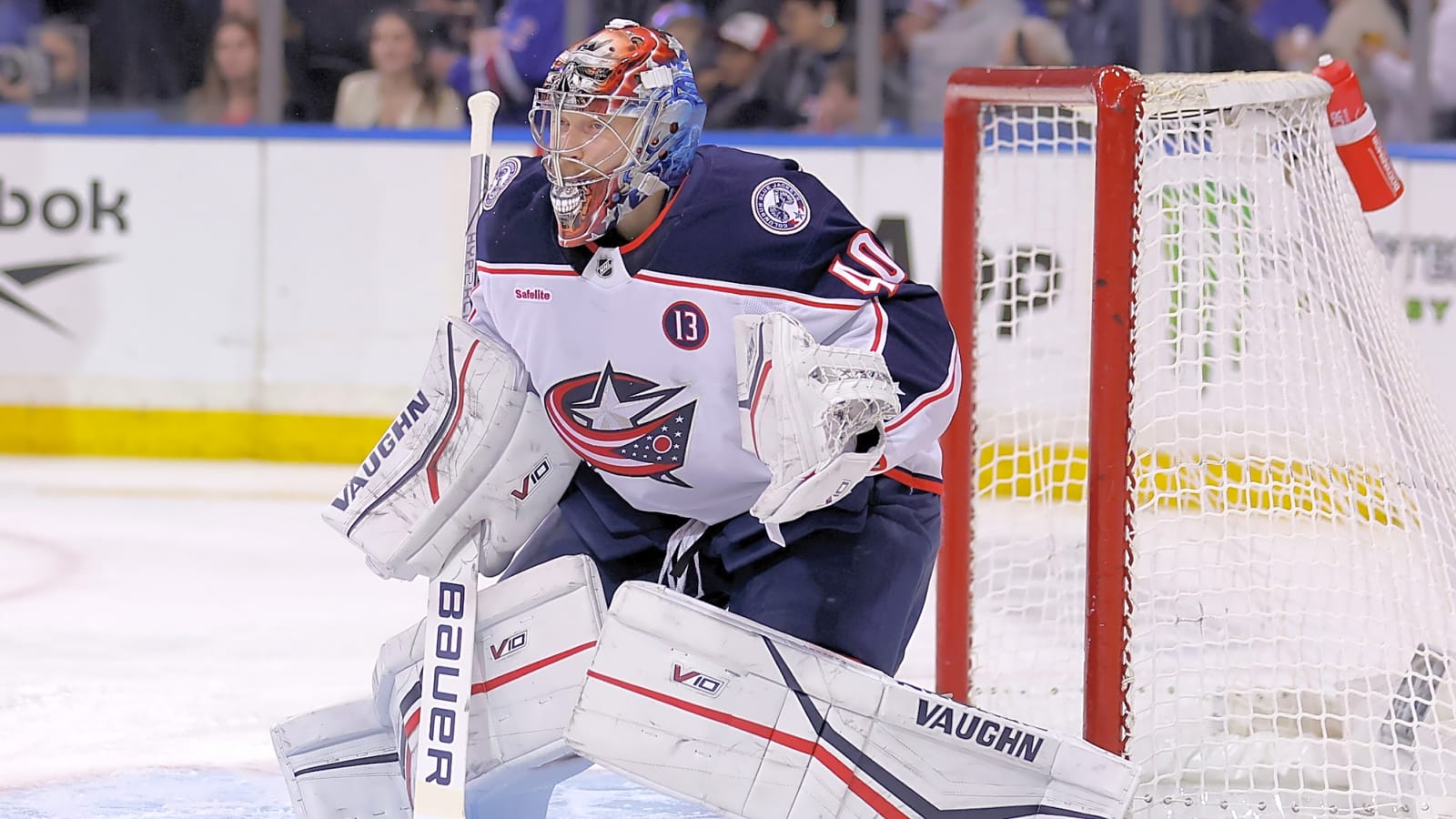 Panthers sign Daniil Tarasov