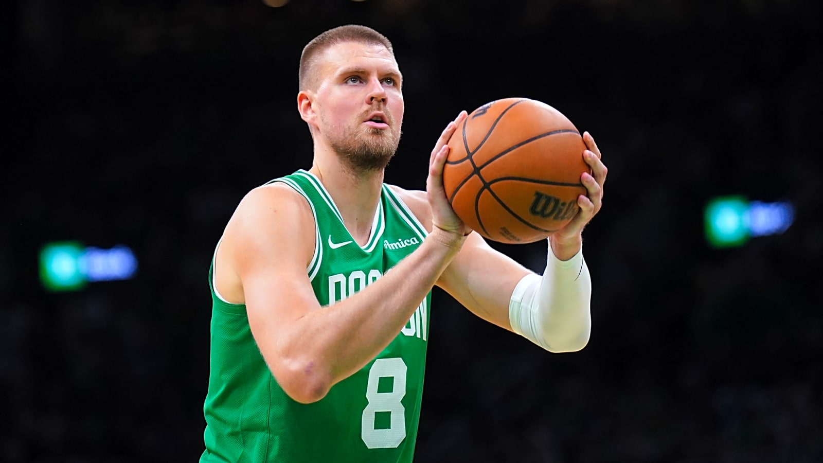 Grading the Hawks trade for Kristaps Porzingis
