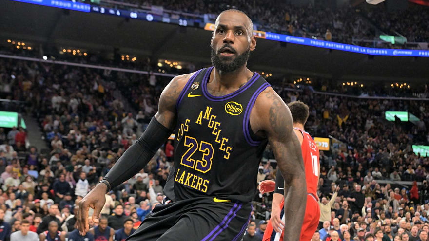 Brian Windhorst reveals LeBron James’ three options for next season