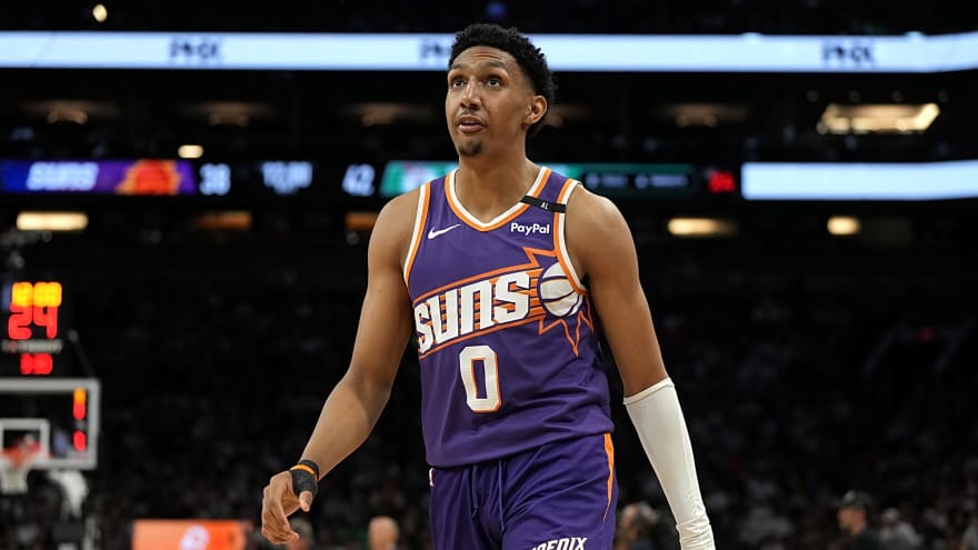 Suns Ryan Dunn disrespected in ESPN’s sophomore rankings