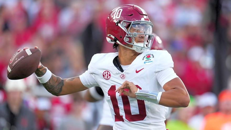 DeBoer details where Alabama quarterback battle stands ahead of A-Day