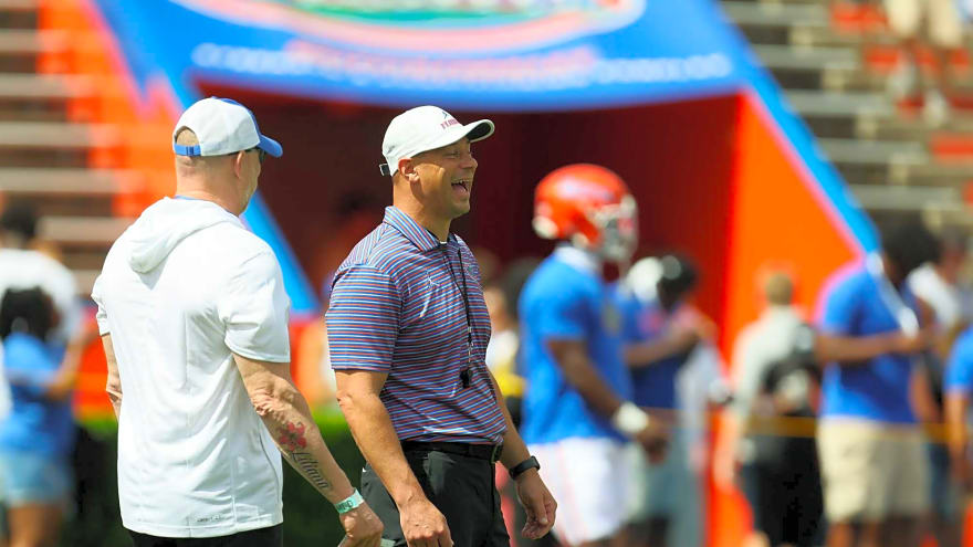 ‘Really impressive this spring’ — Jon Sumrall’s comments highlight intense Florida Gators QB competition