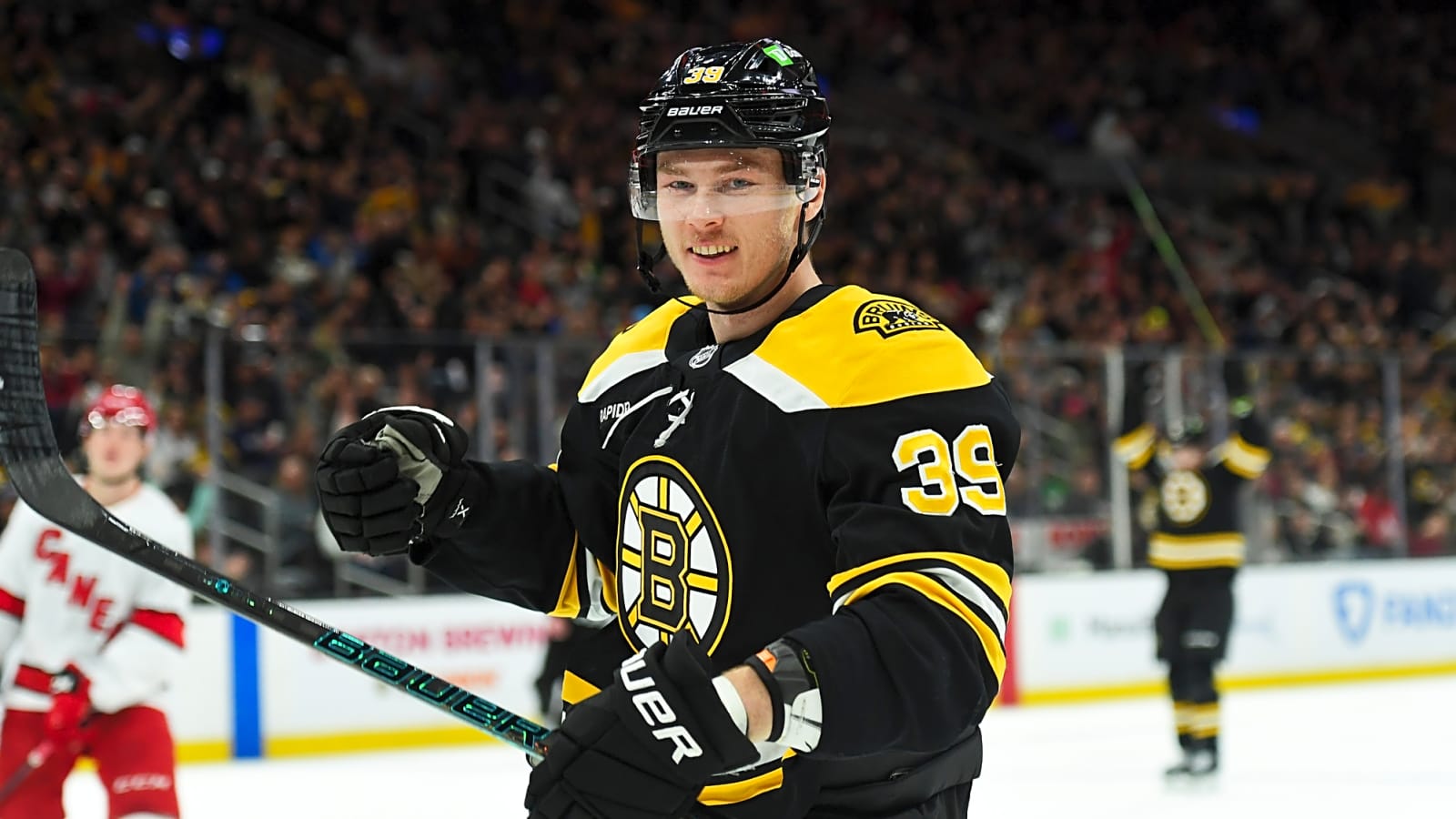 Bruins face pressure as Morgan Geekie remains unsigned days before free agency