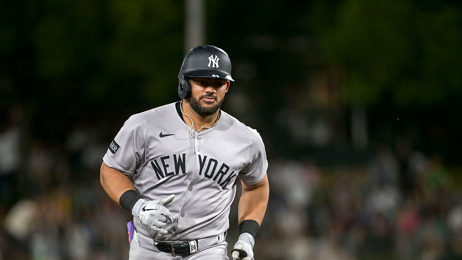 Jasson Dominguez Triumphs in DiMaggio and Mantle Fashion