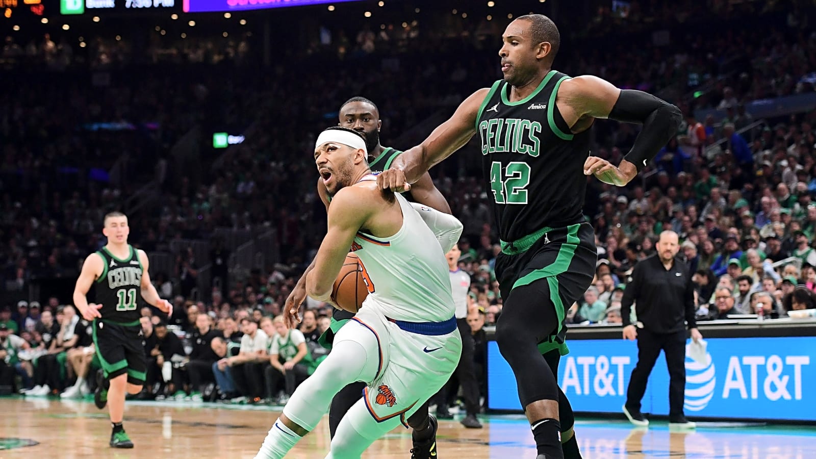 Warriors Expected To Sign Al Horford And De’Anthony Melton