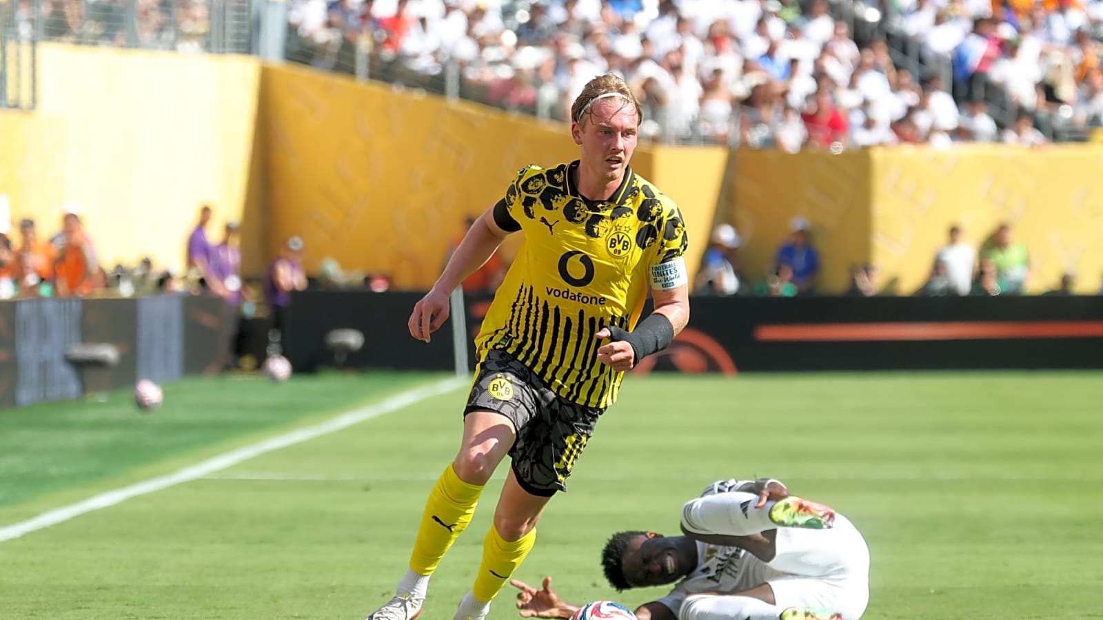 Bundesliga star linked to Tottenham Hotspur- Genuine interest of underhanded tactic?